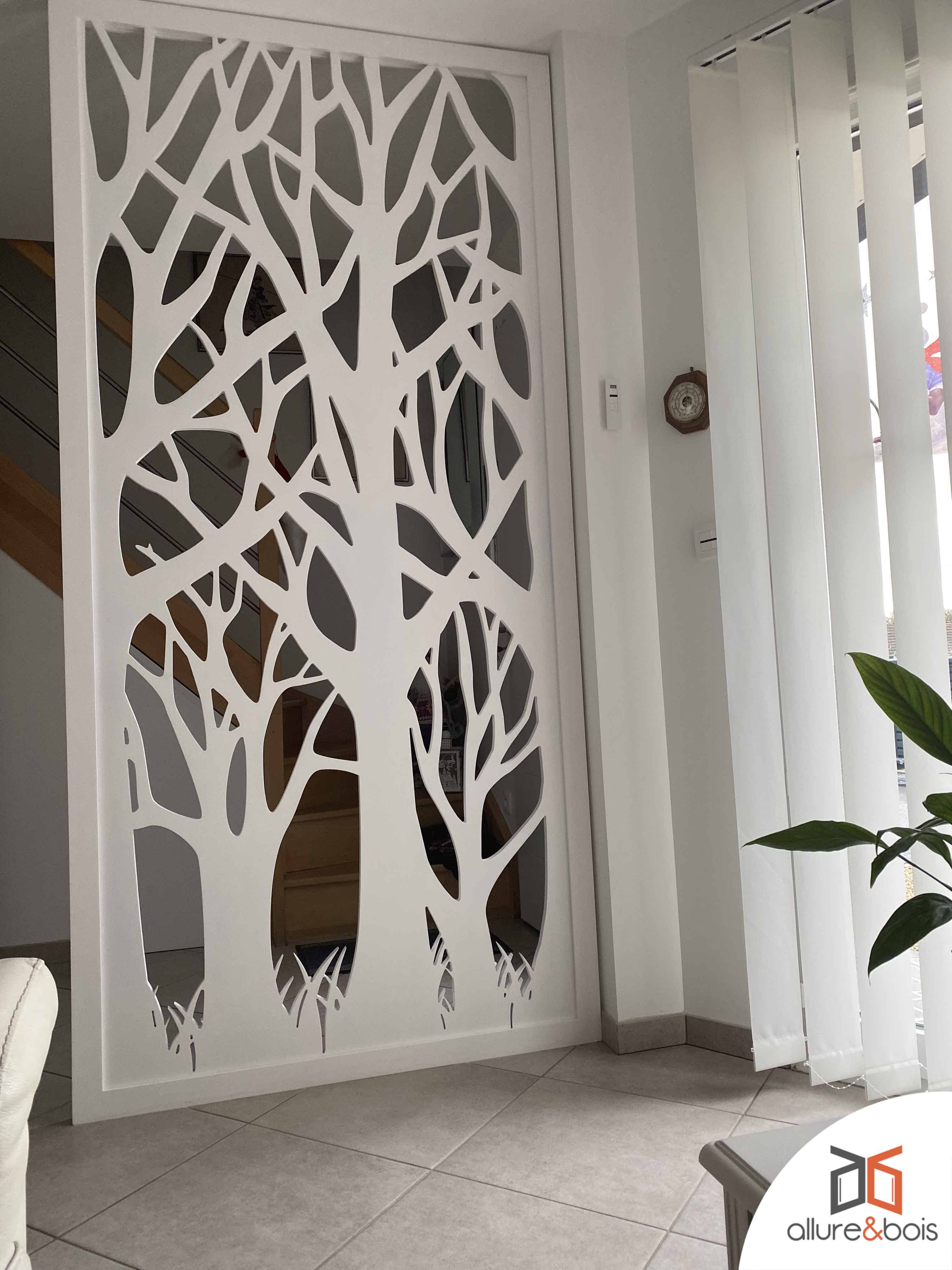 claustra bois motif arbre blanc séparation pièce